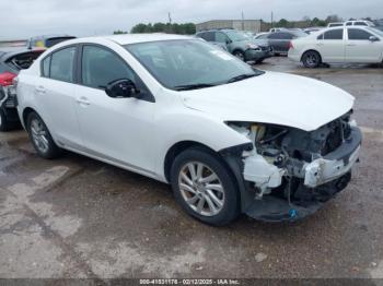  Salvage Mazda Mazda3