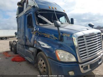  Salvage Freightliner Cascadia 125