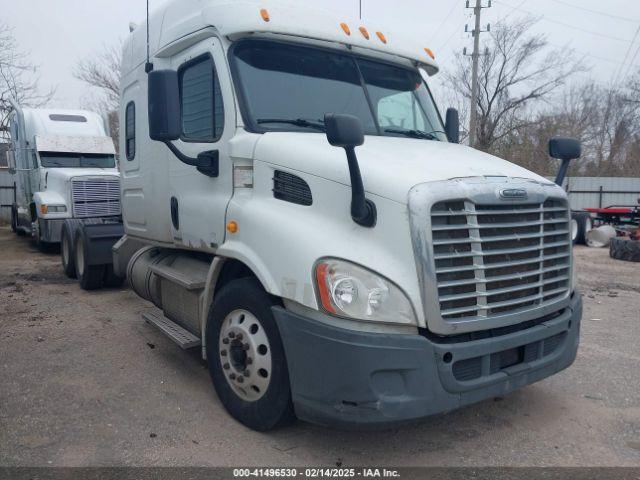  Salvage Freightliner Cascadia 113