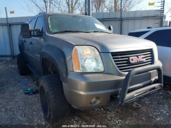  Salvage GMC Yukon