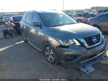  Salvage Nissan Pathfinder