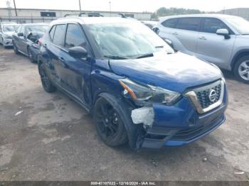  Salvage Nissan Kicks