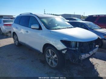  Salvage Nissan Pathfinder