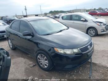  Salvage Kia Forte