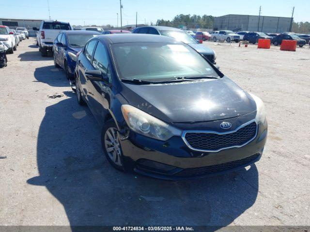  Salvage Kia Forte