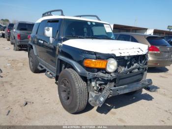  Salvage Toyota FJ Cruiser