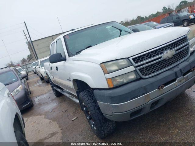  Salvage Chevrolet Silverado 2500