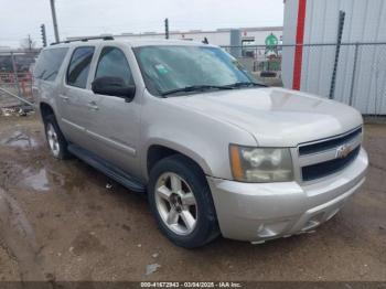  Salvage Chevrolet Suburban 1500