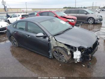  Salvage Kia Forte