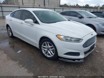  Salvage Ford Fusion