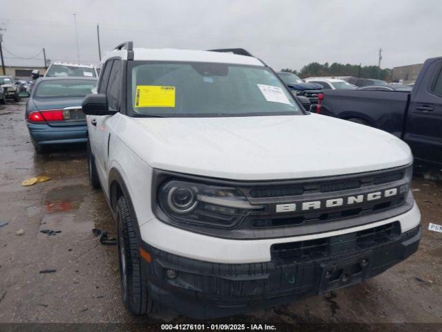  Salvage Ford Bronco