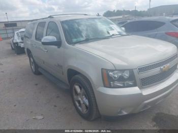  Salvage Chevrolet Suburban 1500