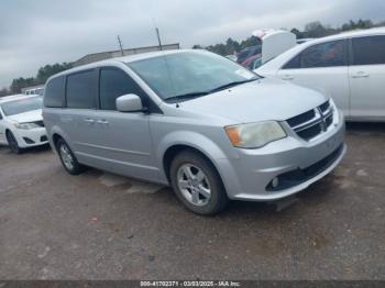  Salvage Dodge Grand Caravan