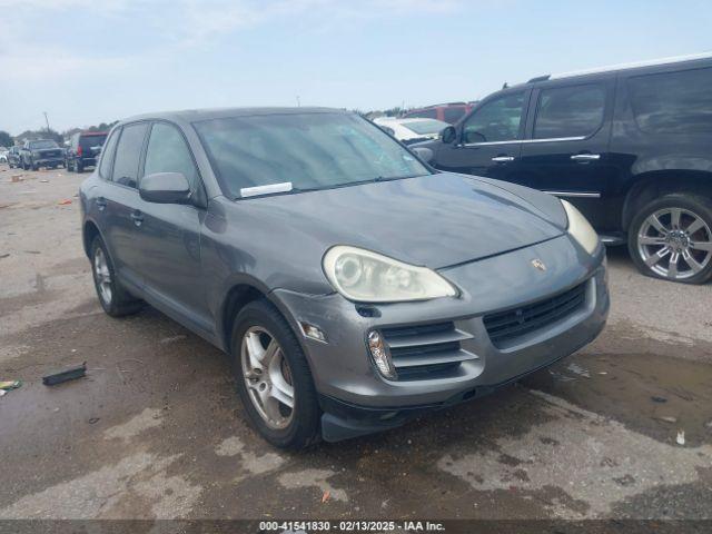  Salvage Porsche Cayenne