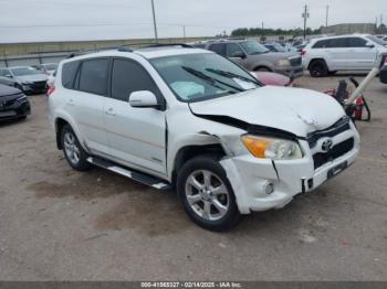  Salvage Toyota RAV4