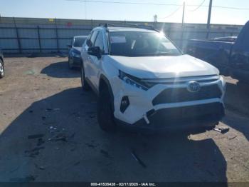  Salvage Toyota RAV4