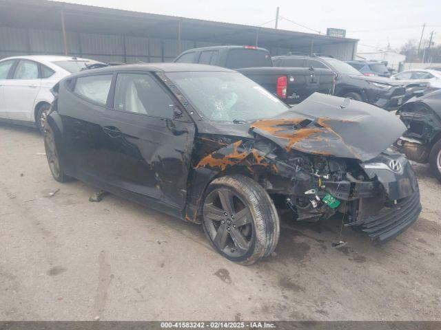  Salvage Hyundai VELOSTER