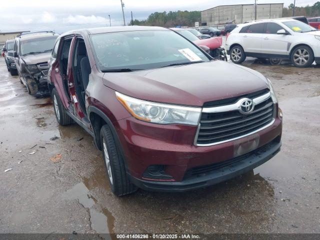  Salvage Toyota Highlander