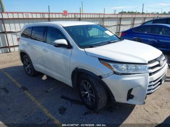  Salvage Toyota Highlander