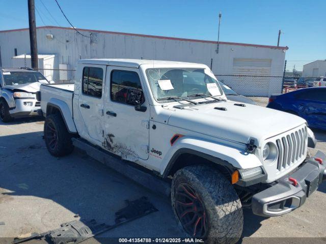  Salvage Jeep Gladiator