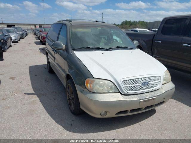  Salvage Kia Sedona