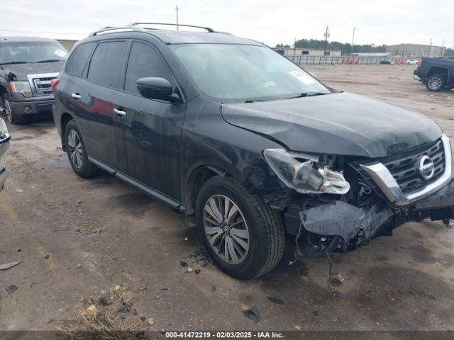  Salvage Nissan Pathfinder