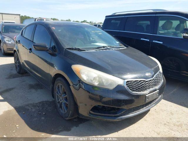  Salvage Kia Forte