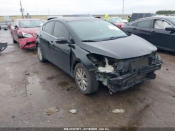  Salvage Kia Forte