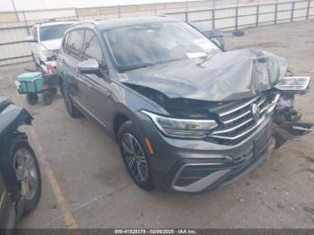  Salvage Volkswagen Tiguan