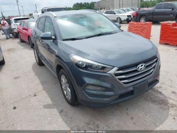 Salvage Hyundai TUCSON