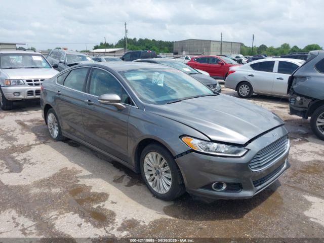  Salvage Ford Fusion