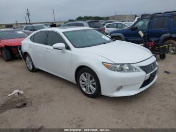  Salvage Lexus Es