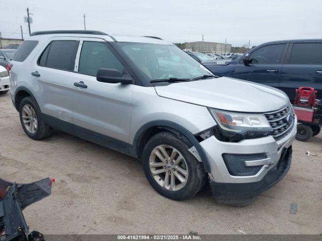  Salvage Ford Explorer