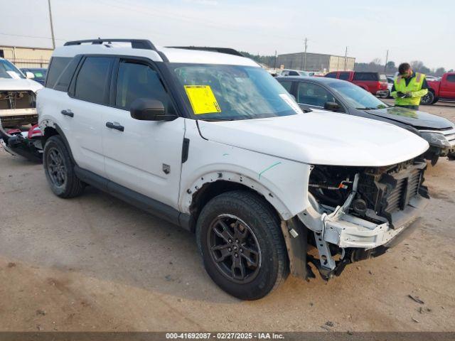  Salvage Ford Bronco