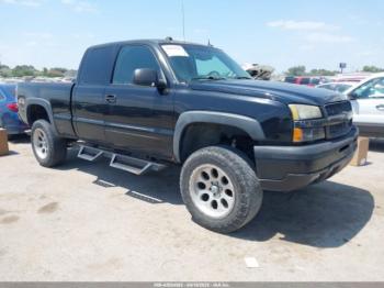  Salvage Chevrolet Silverado 1500