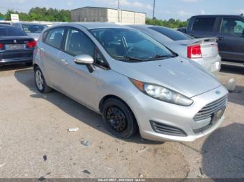  Salvage Ford Fiesta