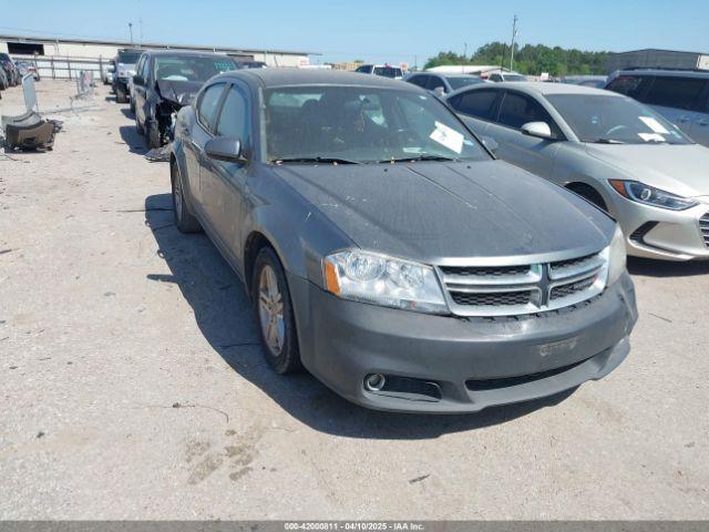  Salvage Dodge Avenger