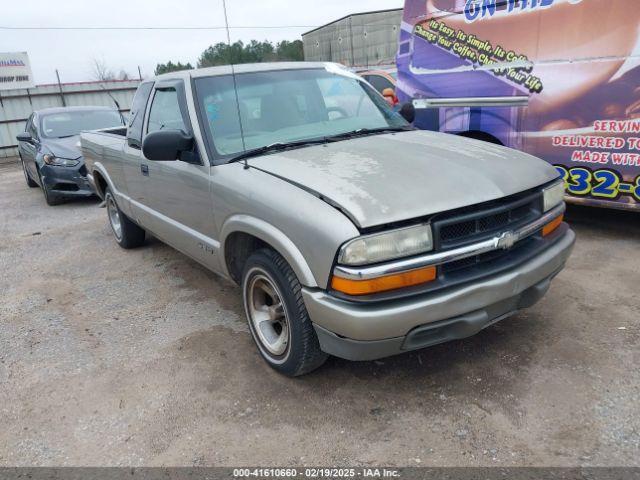  Salvage Chevrolet S-10