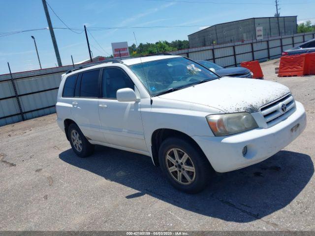  Salvage Toyota Highlander