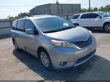  Salvage Toyota Sienna