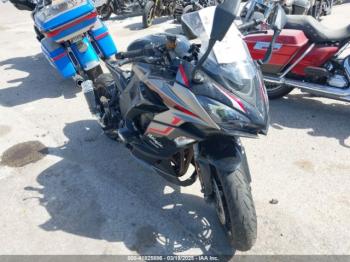  Salvage Kawasaki Zx1002