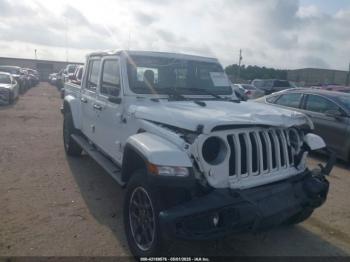  Salvage Jeep Gladiator