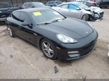  Salvage Porsche Panamera
