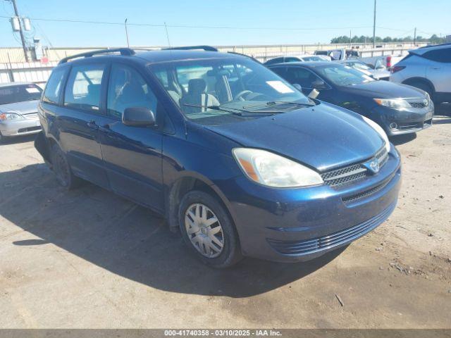 Salvage Toyota Sienna