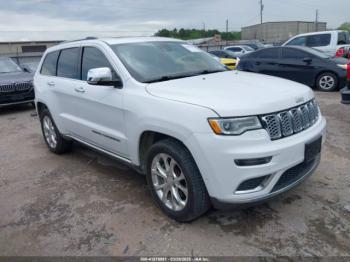  Salvage Jeep Grand Cherokee