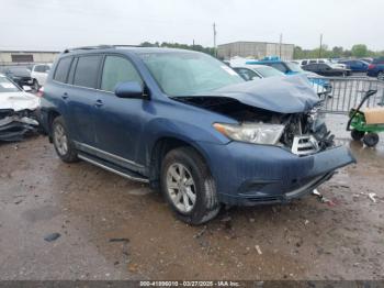  Salvage Toyota Highlander