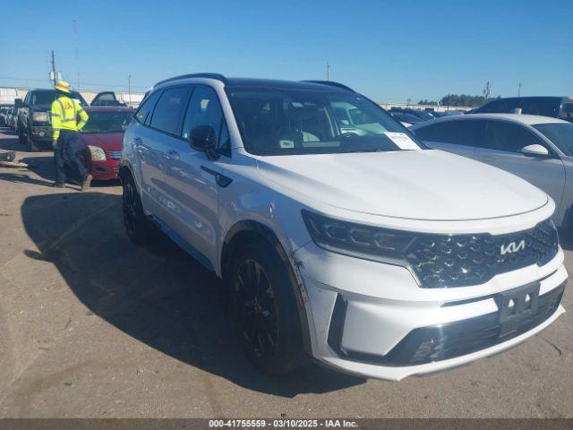  Salvage Kia Sorento