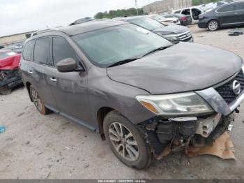  Salvage Nissan Pathfinder