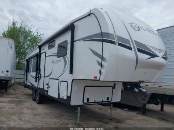  Salvage Wildcat Travel Trailer