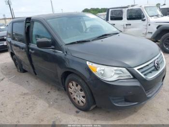  Salvage Volkswagen Routan